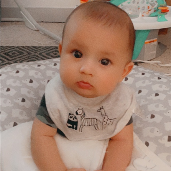 MEET YOUR POSH AMBASSADOR! 🦋 - Picture 4 of 6